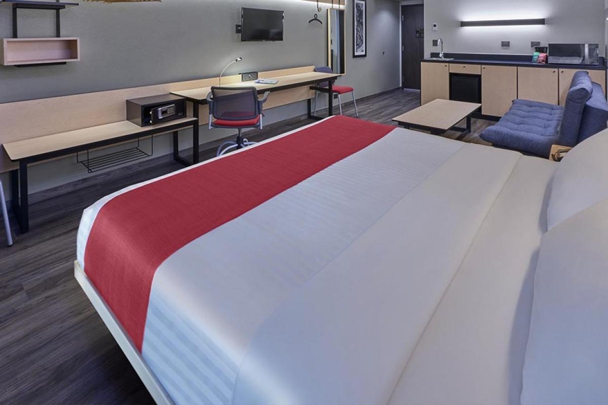 City Express Plus By Marriott Puerto Vallarta Exterior photo